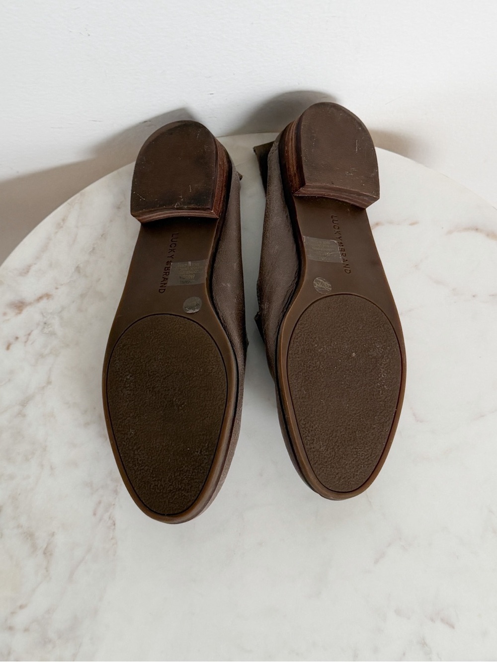 Lucky Brand Cahill Soft Structure Leather Slip On Loafer Flats Size 8 - Picture 11 of 11